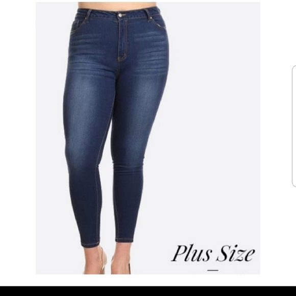 *-Plus Size Denim Jeggings - Picture 1 of 4